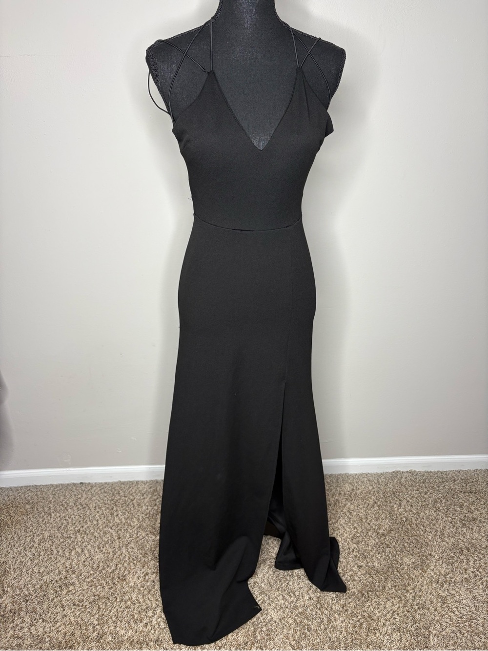 B. Smart Black Strappy V-Neck Maxi Dress